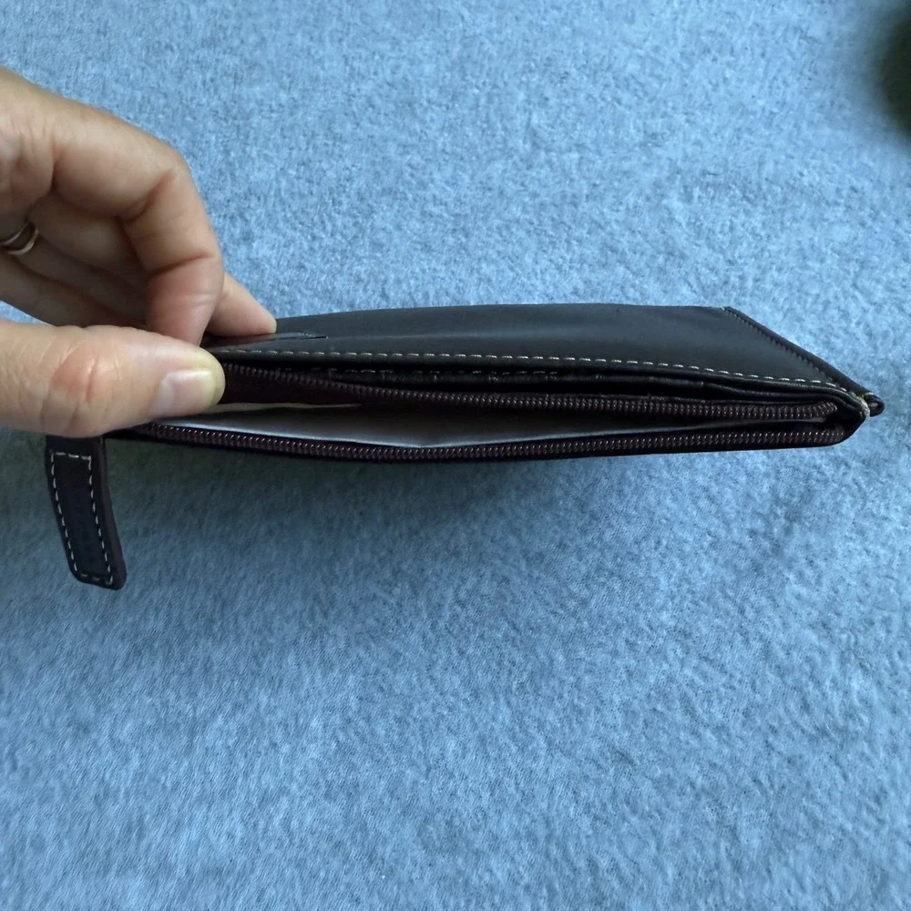Levenger Black Leather BiFold‎ Wallet Card Holder Travel Organizer Monogram DLJ